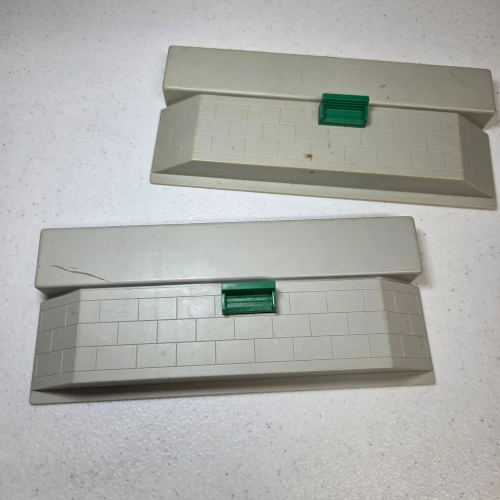 Tomy Thomas Train Track Replacement‎ Platform Deck Pieces 2002 9R536P03 Gray